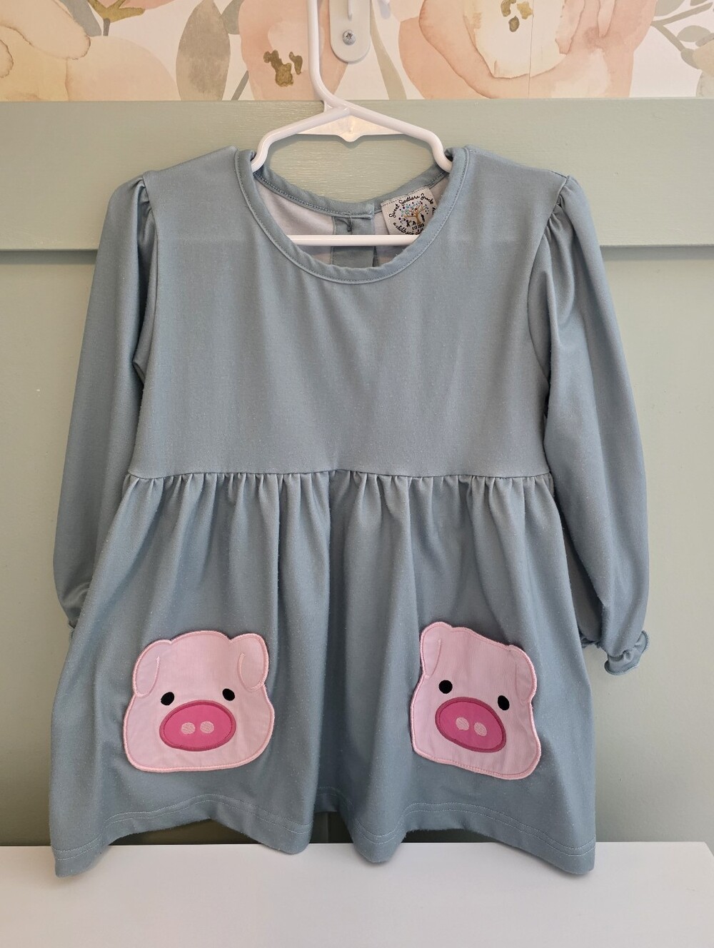 Girls' Long Sleeve Dress with Pink Pig Pocket Appliqués 4t